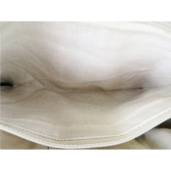 Gucci Tan and Cream Shoulder Bag - Picture 13 of 16